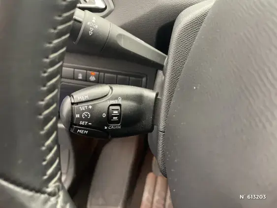 PEUGEOT 308 SW III - voiture d'occasion - Photo 26