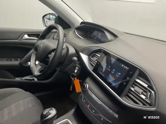 PEUGEOT 308 SW III - voiture d'occasion - Photo 10