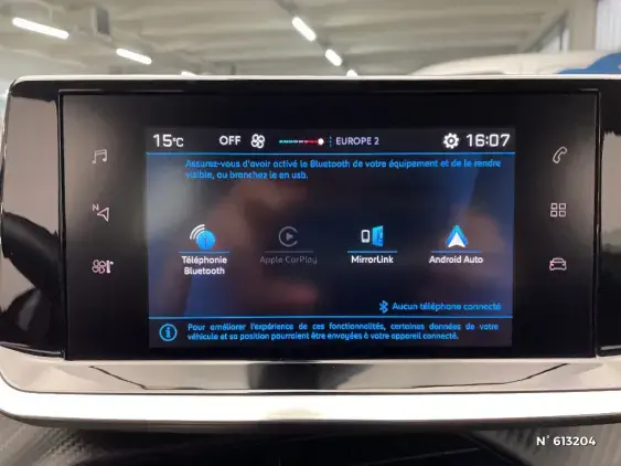 PEUGEOT 2008 II - voiture d'occasion - Photo 32