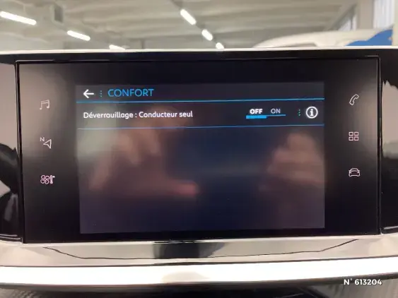 PEUGEOT 2008 II - voiture d'occasion - Photo 36