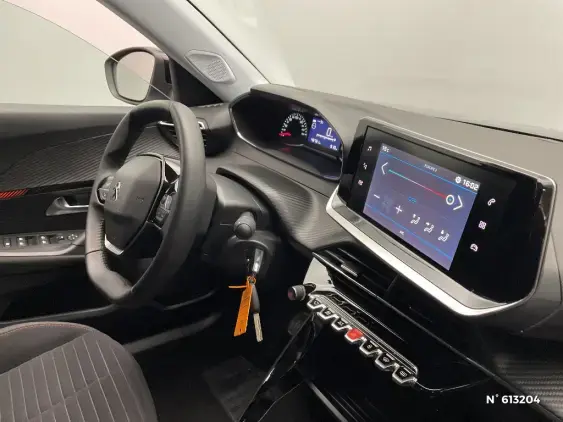 PEUGEOT 2008 II - voiture d'occasion - Photo 10