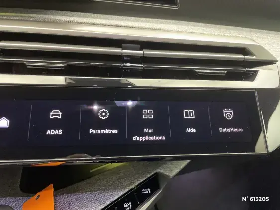 PEUGEOT 3008 III - voiture d'occasion - Photo 32