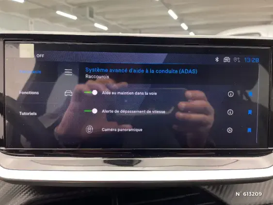 PEUGEOT 208 II - voiture d'occasion - Photo 31