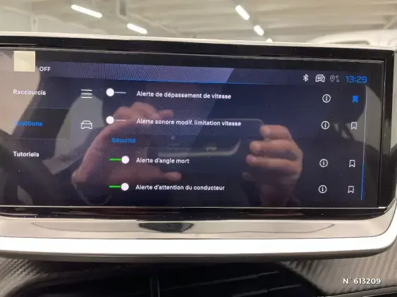 PEUGEOT 208 II - voiture d'occasion - Photo 35