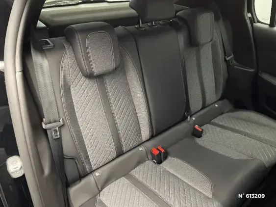 PEUGEOT 208 II - voiture d'occasion - Photo 11