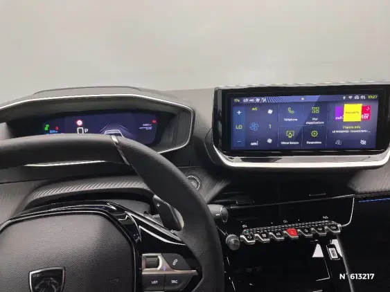 PEUGEOT 208 II - voiture d'occasion - Photo 13