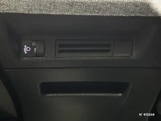 PEUGEOT 3008 III - voiture d'occasion - Photo 15