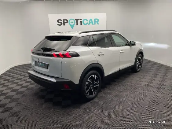 PEUGEOT 2008 ELECTRIQUE II - voiture d'occasion - Photo 4