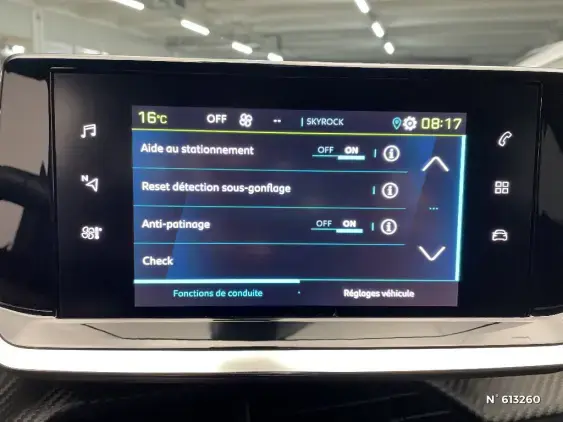 PEUGEOT 2008 ELECTRIQUE II - voiture d'occasion - Photo 32