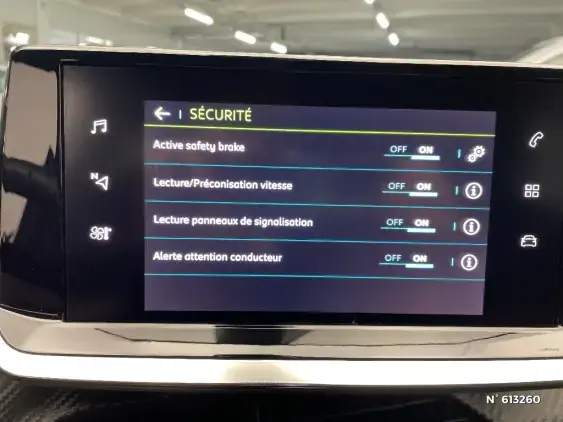 PEUGEOT 2008 ELECTRIQUE II - voiture d'occasion - Photo 33