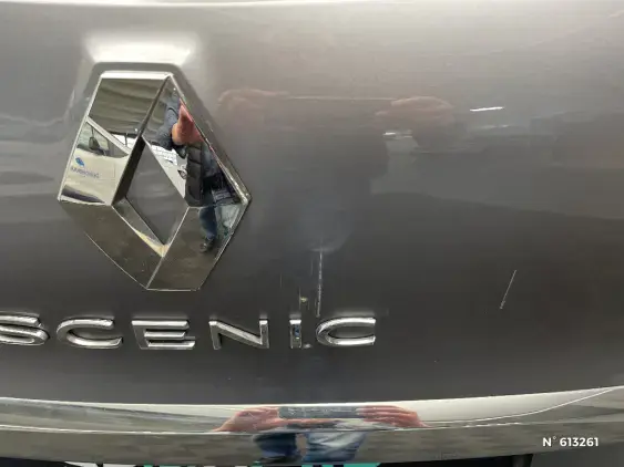 RENAULT SCENIC IV - voiture d'occasion - Photo 28