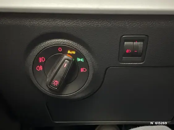 SEAT IBIZA V - voiture d'occasion - Photo 15