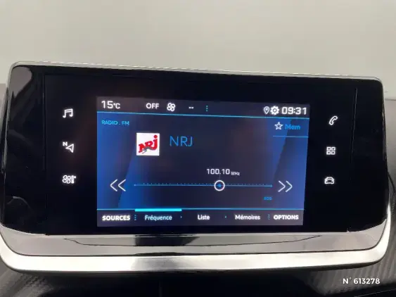 PEUGEOT 2008 II - voiture d'occasion - Photo 13