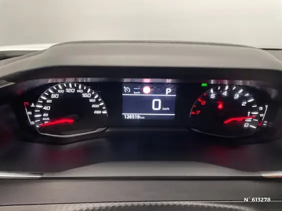 PEUGEOT 2008 II - voiture d'occasion - Photo 12