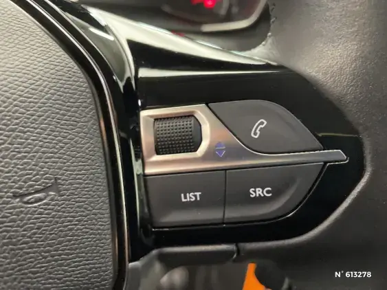 PEUGEOT 2008 II - voiture d'occasion - Photo 28