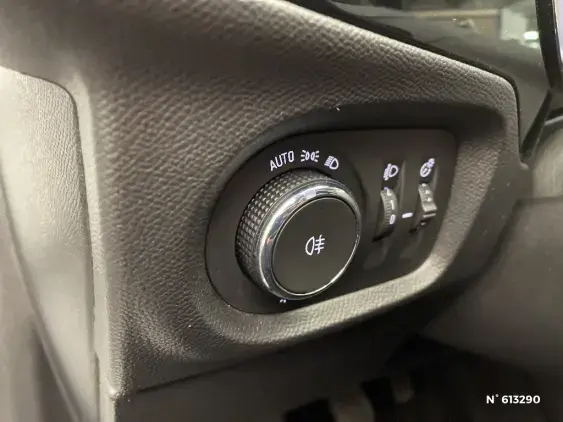 OPEL CORSA F - voiture d'occasion - Photo 15