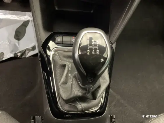 OPEL CORSA F - voiture d'occasion - Photo 27