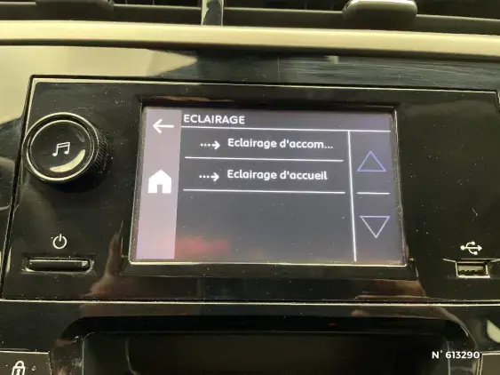 OPEL CORSA F - voiture d'occasion - Photo 32