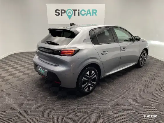 PEUGEOT 208 II - voiture d'occasion - Photo 4