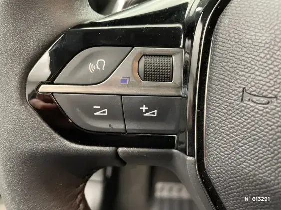 PEUGEOT 208 II - voiture d'occasion - Photo 27