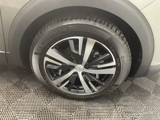 PEUGEOT 3008 II - voiture d'occasion - Photo 8