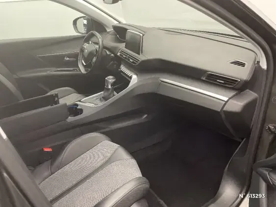 PEUGEOT 3008 II - voiture d'occasion - Photo 10