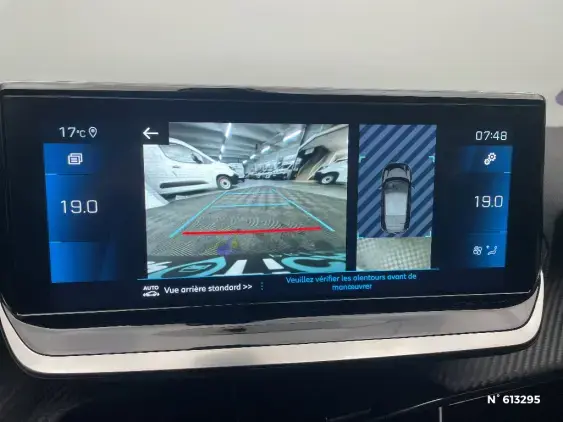 PEUGEOT 208 BUSINESS R II - voiture d'occasion - Photo 14
