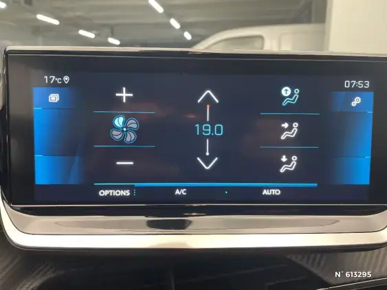 PEUGEOT 208 BUSINESS R II - voiture d'occasion - Photo 37