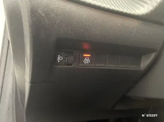 PEUGEOT 208 BUSINESS R II - voiture d'occasion - Photo 15