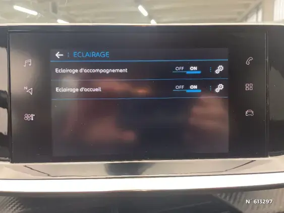 PEUGEOT 208 BUSINESS R II - voiture d'occasion - Photo 34