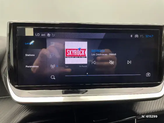 PEUGEOT 2008 II - voiture d'occasion - Photo 13