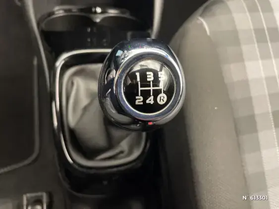 PEUGEOT 108 - voiture d'occasion - Photo 34