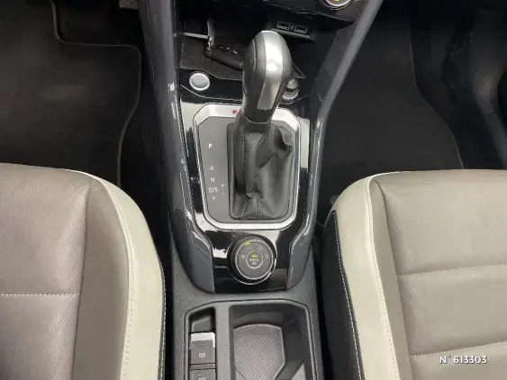 VOLKSWAGEN T-ROC - voiture d'occasion - Photo 29