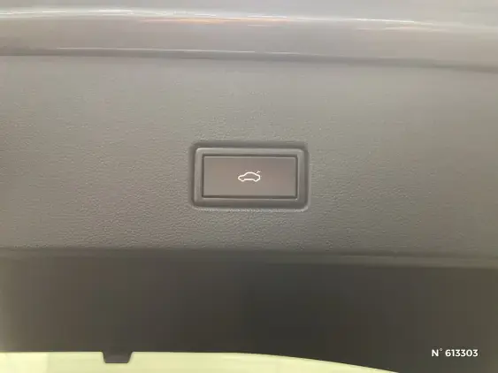 VOLKSWAGEN T-ROC - voiture d'occasion - Photo 34