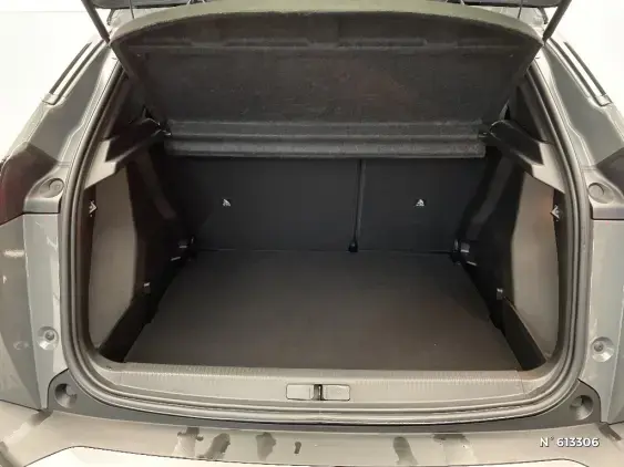 PEUGEOT 2008 II - voiture d'occasion - Photo 7