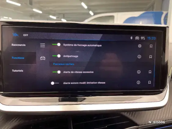 PEUGEOT 2008 II - voiture d'occasion - Photo 33