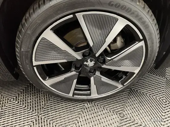 PEUGEOT 208 ELECTRIQUE II - voiture d'occasion - Photo 8