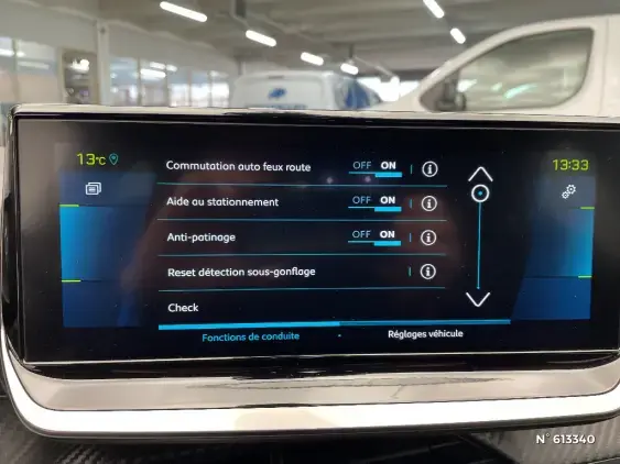 PEUGEOT 208 ELECTRIQUE II - voiture d'occasion - Photo 31