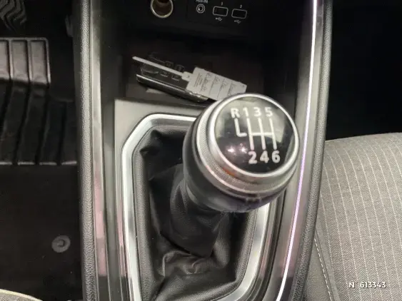 RENAULT CLIO V - voiture d'occasion - Photo 33