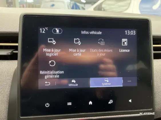 RENAULT CLIO V - voiture d'occasion - Photo 37