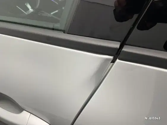 RENAULT CLIO V - voiture d'occasion - Photo 29