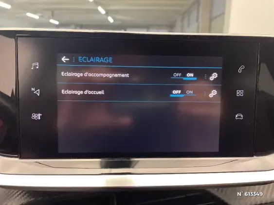 PEUGEOT 2008 II - voiture d'occasion - Photo 40