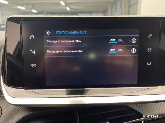 PEUGEOT 2008 II - voiture d'occasion - Photo 41