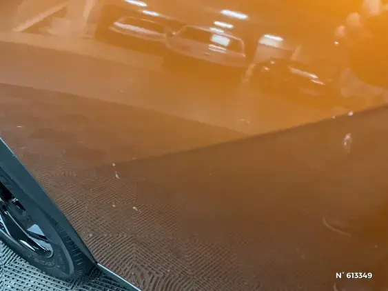 PEUGEOT 2008 II - voiture d'occasion - Photo 27