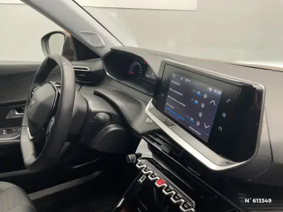 PEUGEOT 2008 II - voiture d'occasion - Photo 10