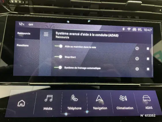 PEUGEOT 308 III - voiture d'occasion - Photo 29