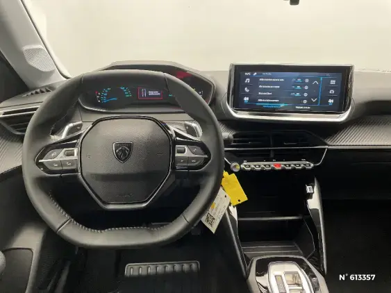 PEUGEOT 208 II - voiture d'occasion - Photo 9