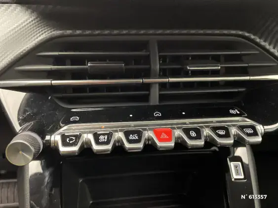 PEUGEOT 208 II - voiture d'occasion - Photo 29