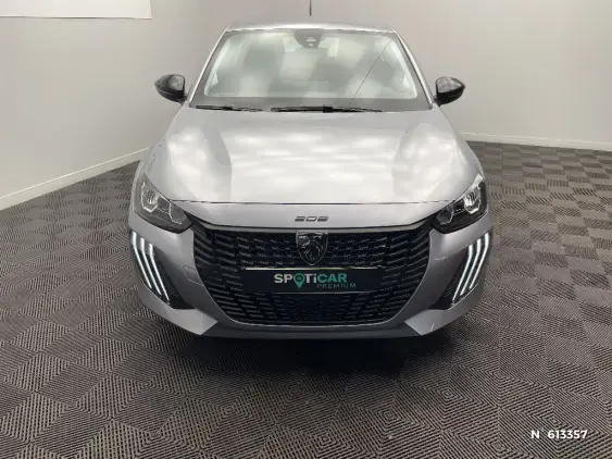 PEUGEOT 208 II - voiture d'occasion - Photo 3