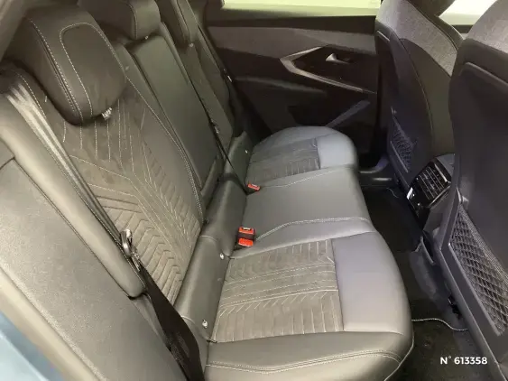 PEUGEOT 3008 III - voiture d'occasion - Photo 11
